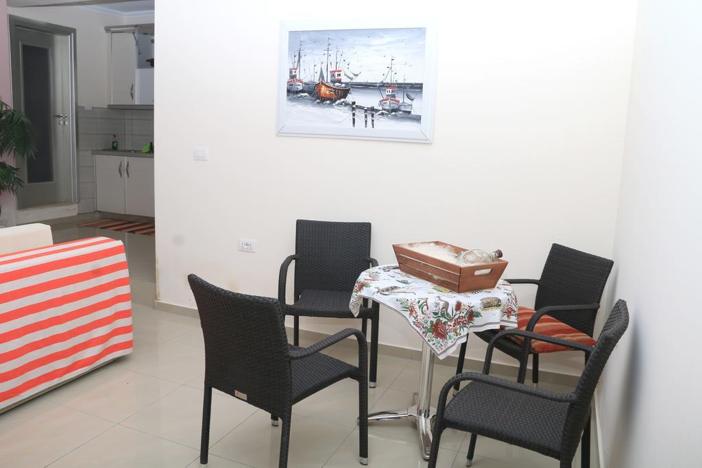 Holiday Home Ali Piqeras Esterno foto
