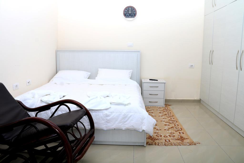 Holiday Home Ali Piqeras Esterno foto
