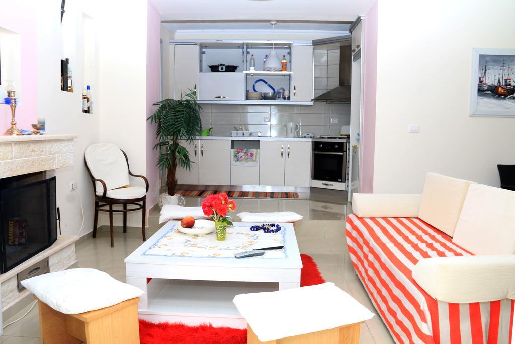 Holiday Home Ali Piqeras Esterno foto